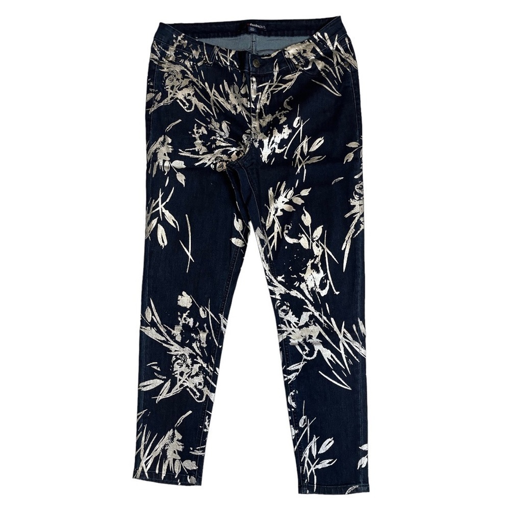 Denim 24/7 Black Floral Print Cropped Jeans